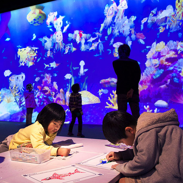 互动涂鸦（画画水族馆）